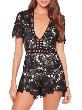 Missguided Lace Ladder Detail Deep V Playsuit w Cut Outs, Black w Nude, Sz US 12